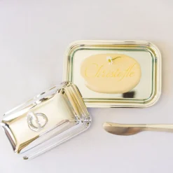 Beurrier rectangulaire en métal argenté