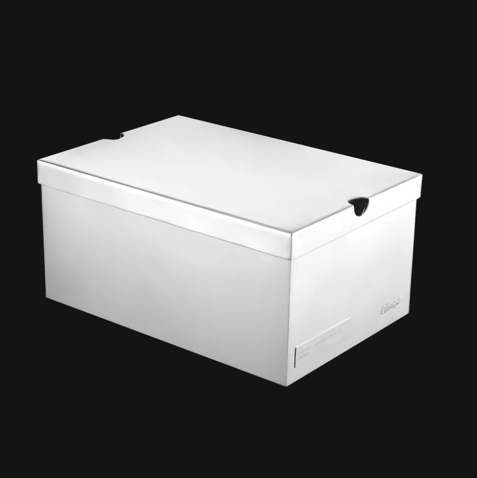 Boite à sneakers en métal argenté