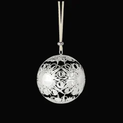 Boule de Noël millésimée en métal argenté - Edition 2023