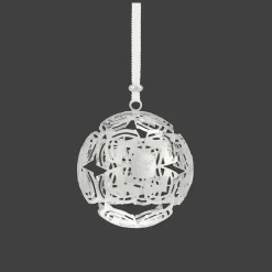 Boule de Noël millésimée en métal argenté - Edition 2022