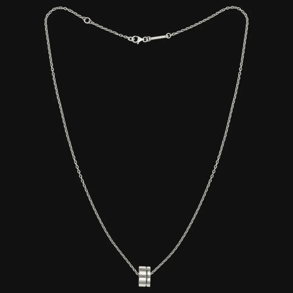 Chaîne et pendentif en argent massif patiné