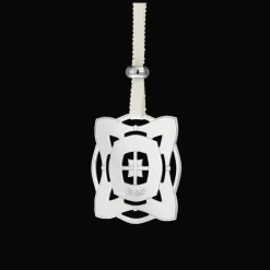 Ornement de fête en métal argenté